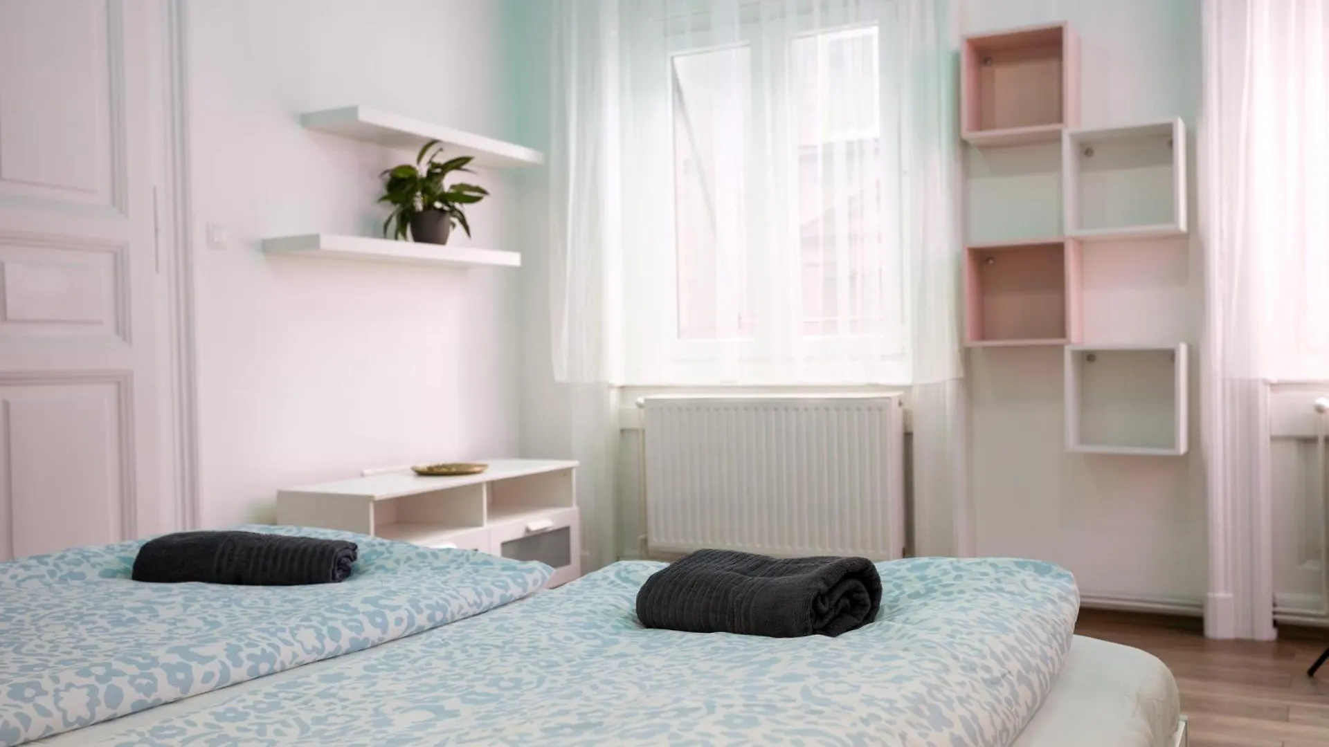 Zafire Apartment Budapest With Free Parking 0*,  Ungarn